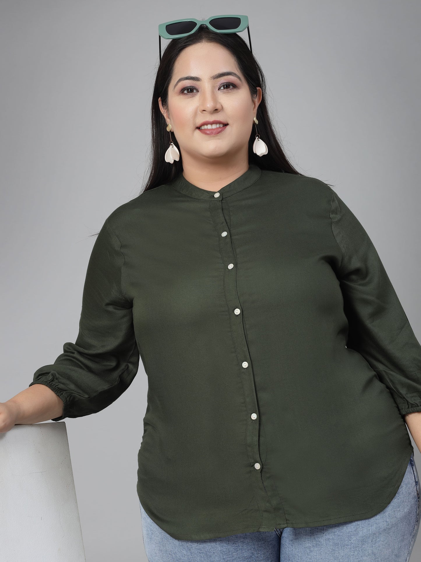 Style Quotient Women Olive Green Solid Classic Formal Shirt