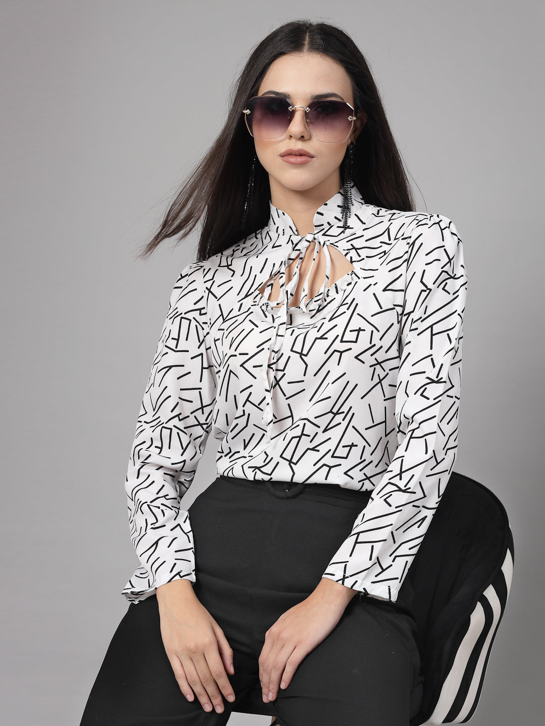 Style Quotient Women Black And White Abstract Print Polyester Formal Top