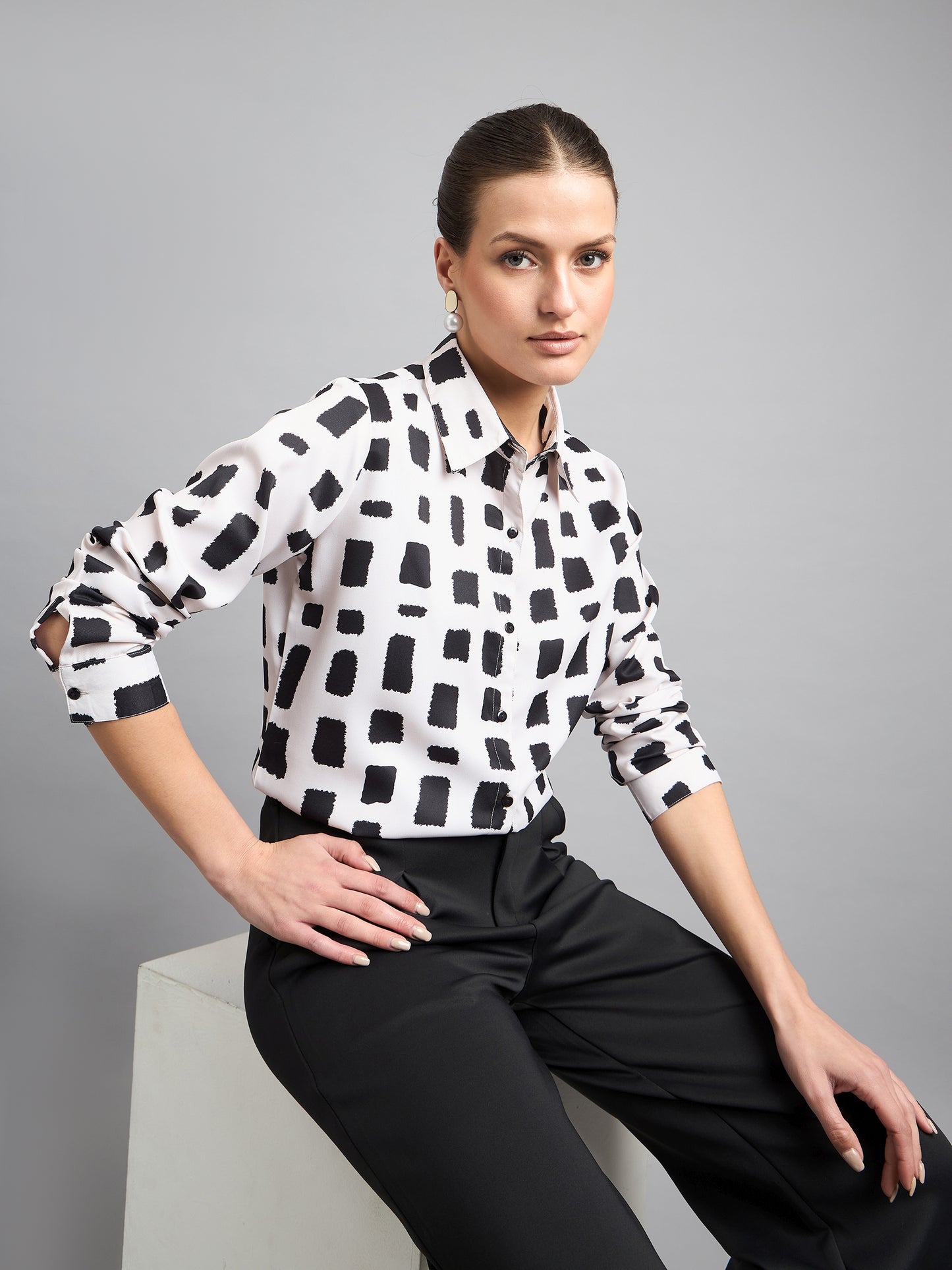 Style Quotient Women Nude And Black Printed Polycrepe Regular Shirt