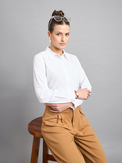 Style Quotient solid textured spread collar shirt