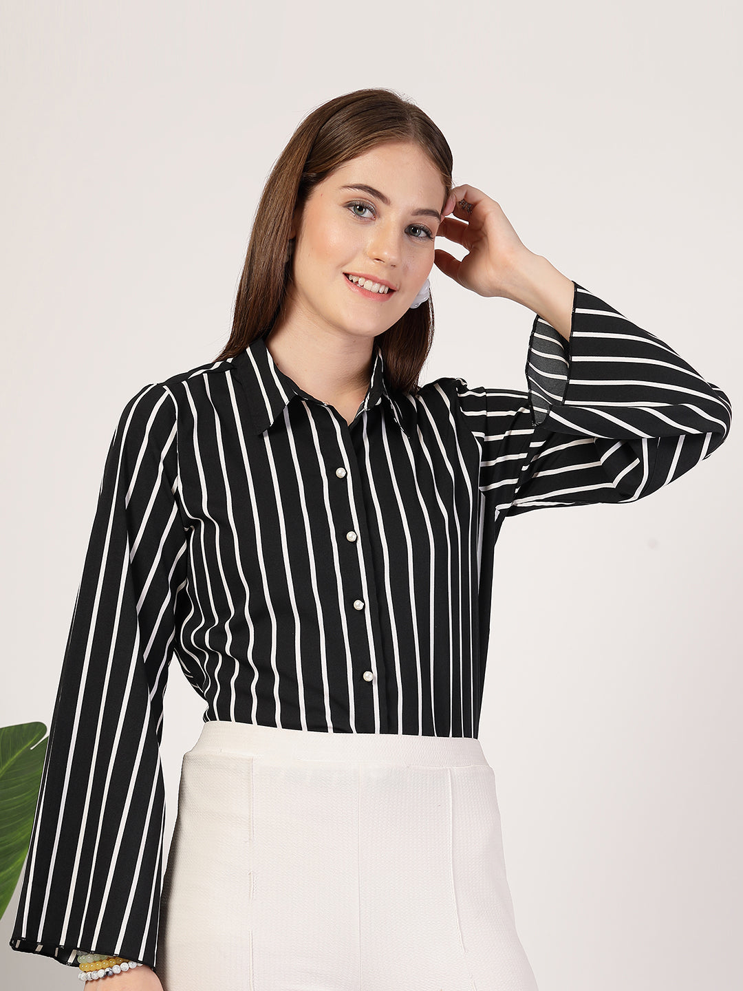 Style Quotient Women Black white shirt
