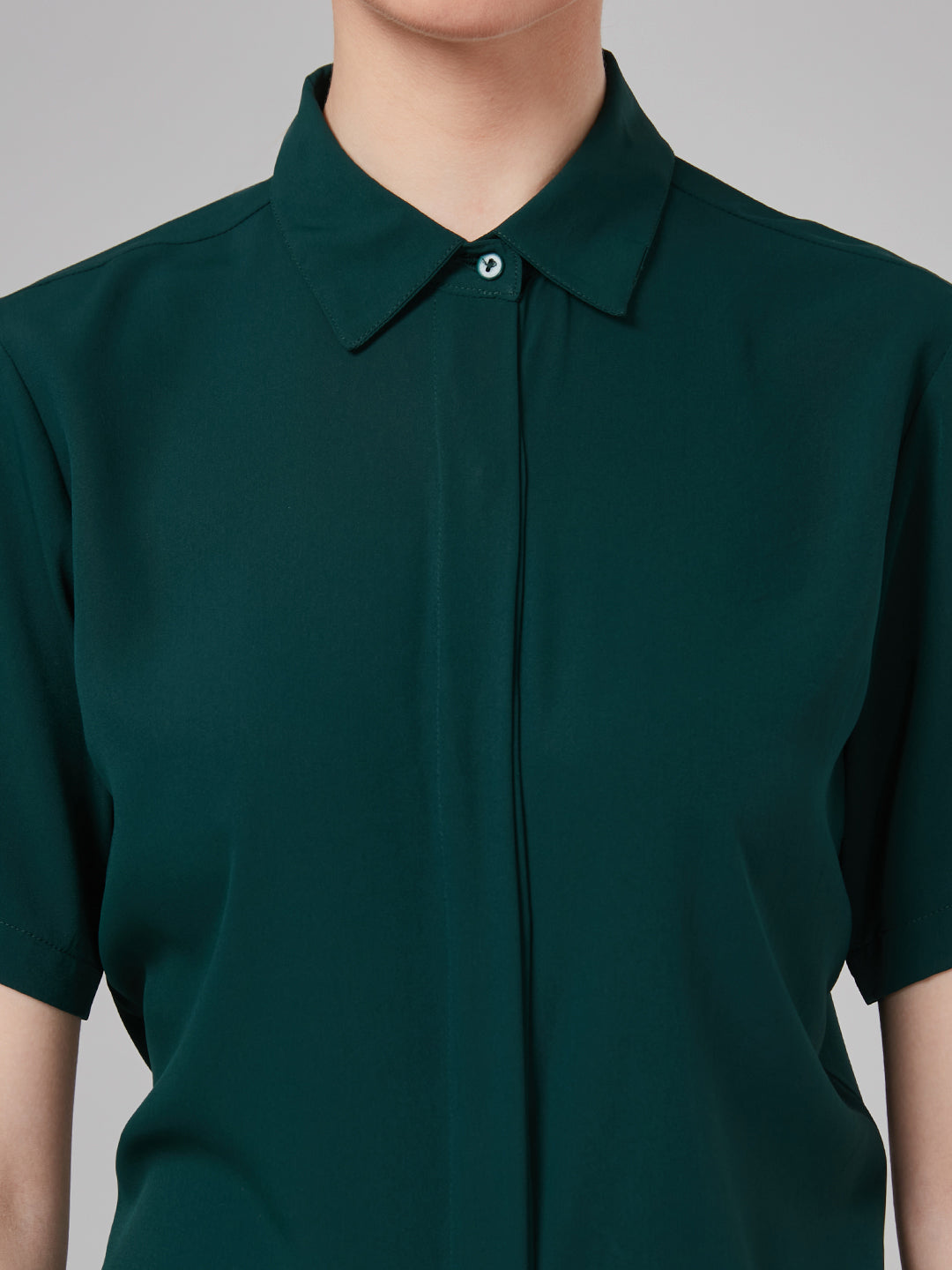 Style Quotient Women Dark Green Solid Polyester Regular Formal Shirt